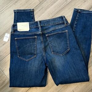 GAP Women's Skinny Jeans - Indigo
